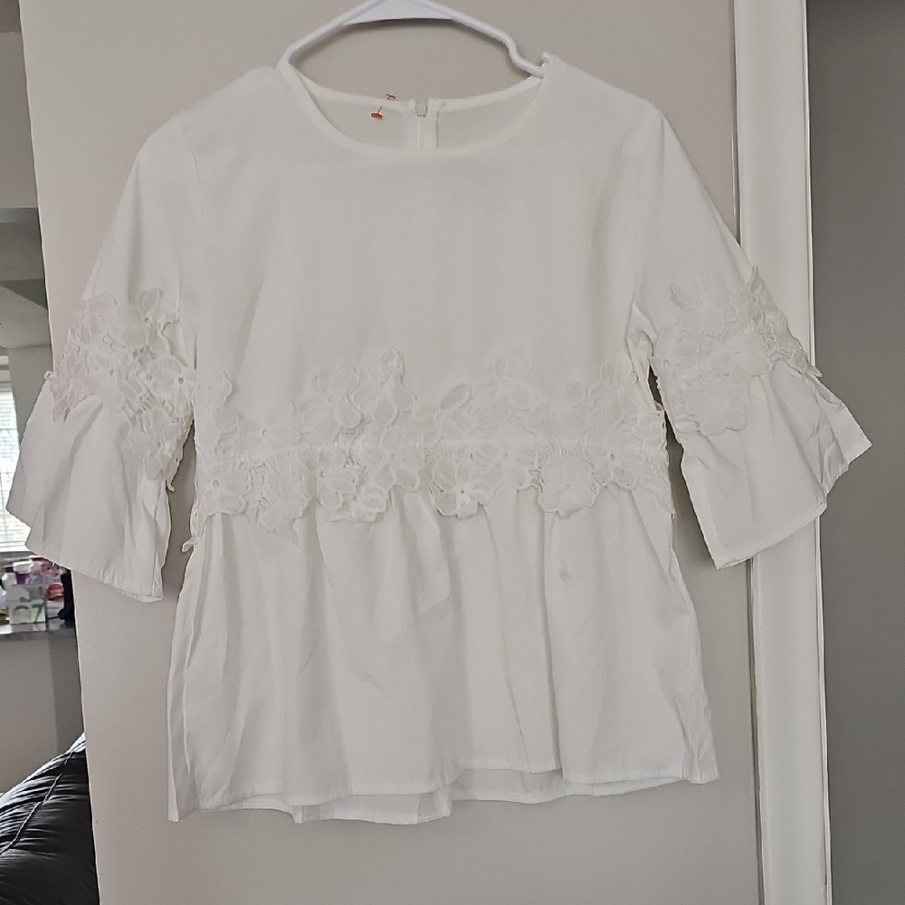 Elegant White Lace Trim Blouse